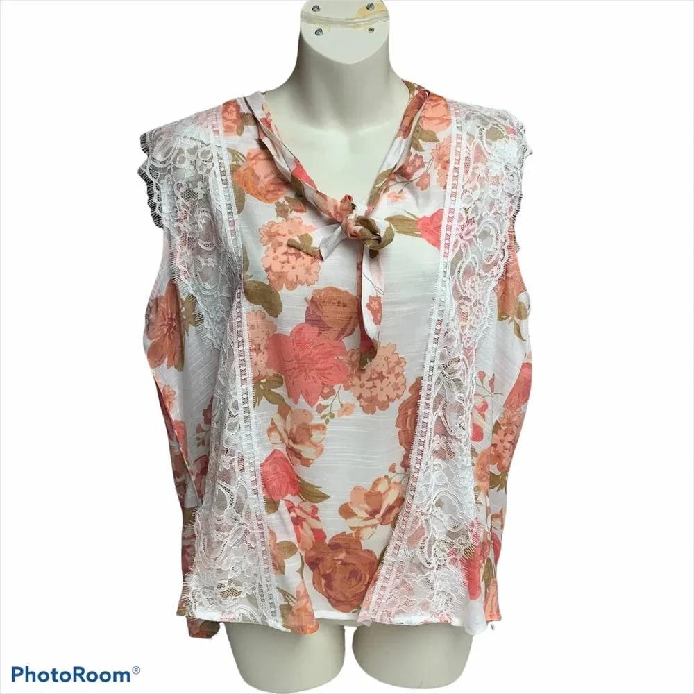 Harve Benard XL blouse fall vines and lace detail